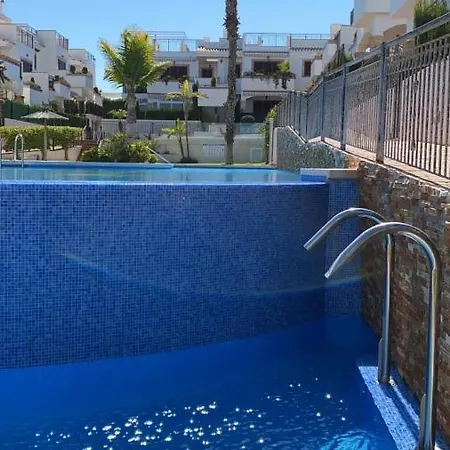 Residencia On The Beach, Azul Beche 2 شقة *